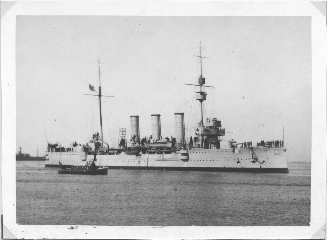 HMS Fylgia. Klicka för att förstora!